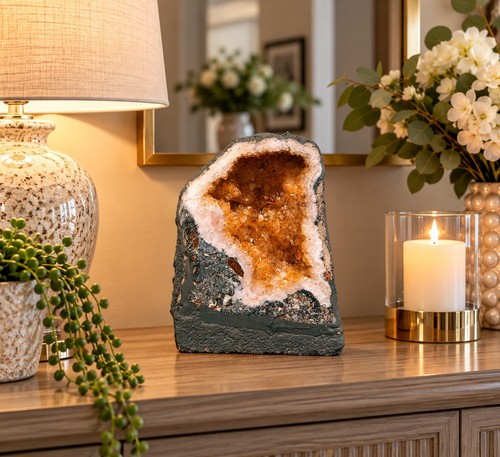 Citrine geode 560 crystal - citrine,