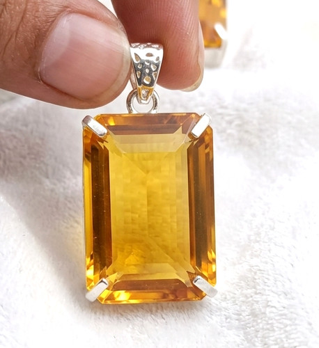 Alluring citrine gemstone - citrine,